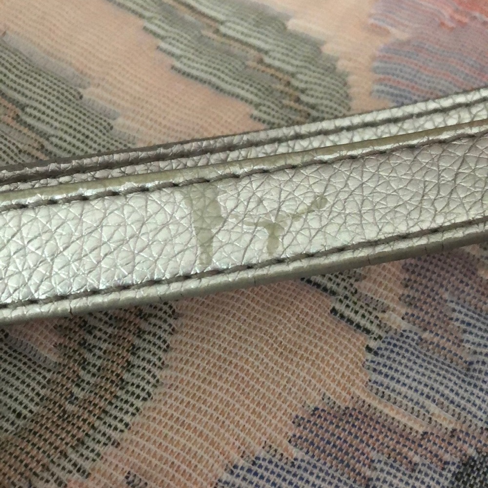 Silver Handbag - Picture 8 of 8